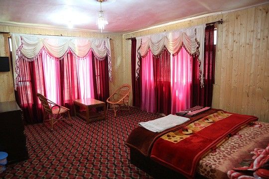 Hotel Glacier Heights Sonāmarg Zewnętrze zdjęcie
