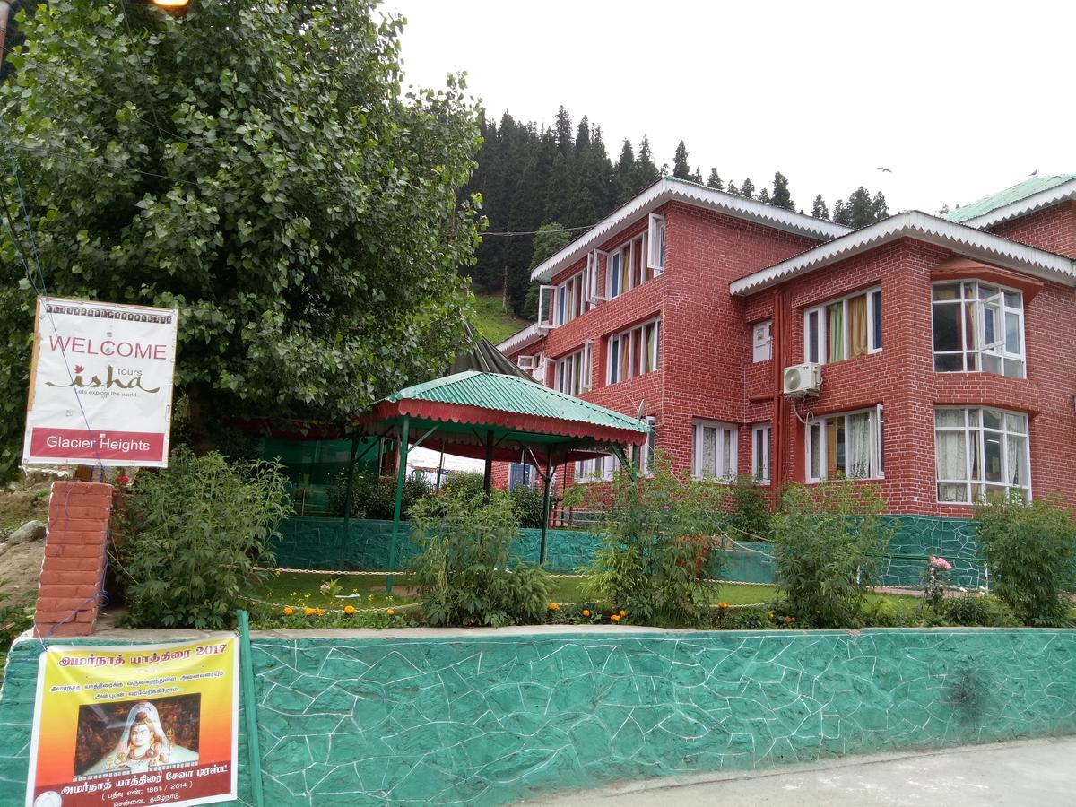 Hotel Glacier Heights Sonāmarg Zewnętrze zdjęcie