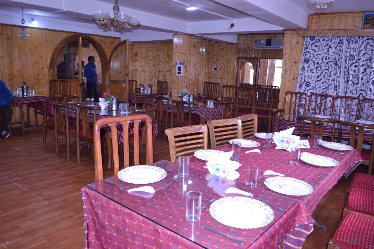 Hotel Glacier Heights Sonāmarg Zewnętrze zdjęcie